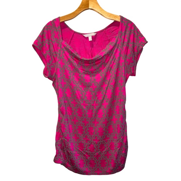 Banana Republic Factory Tops - ✨Banana Republic | Pink Geometric Patterned Ruffle Top